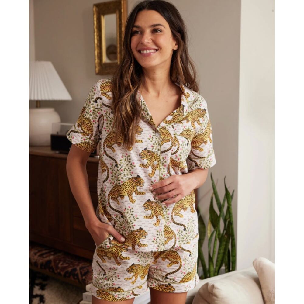 Printfresh Leopard Print Pajama Set In White And … - image 1